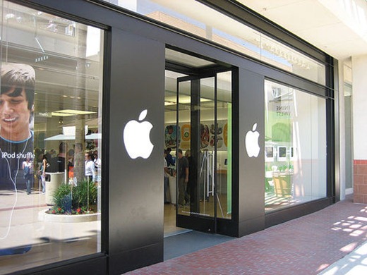 Official Apple Store in Dubai, UAE, Mall of the Emirates ...