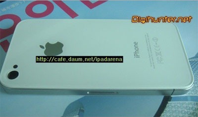 White iPhone HD (1)