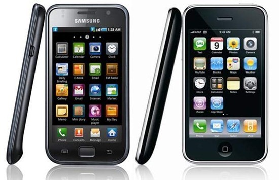 Galaxy-S-vs-iPhone-3G