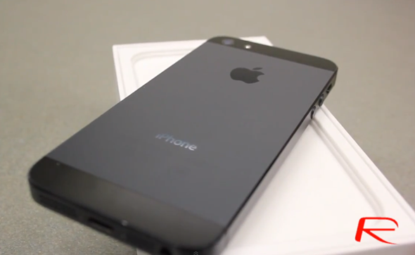 iPhone 5 unboxing