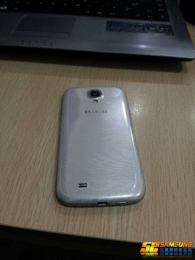Galaxy S4 images (1)