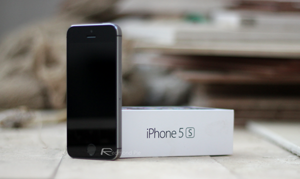 iPhone 5s box