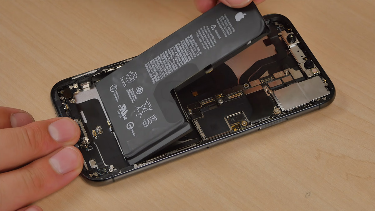 Sustitución de batería iPhone XS - phonexpres