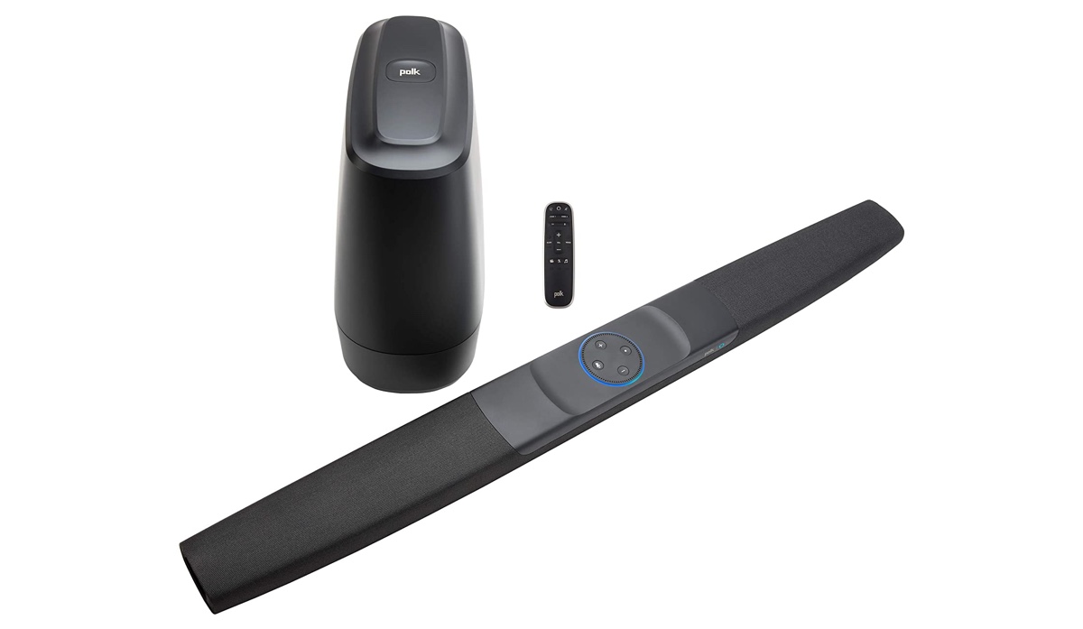 This Polk Audio Command Soundbar Is $100 Off, Making It Just $199 Today