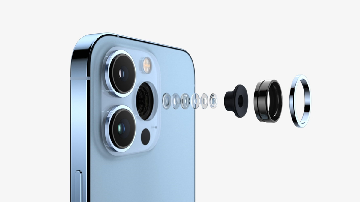 iPhone 15 Pro Again Rumored To Feature Periscope Lens And 5x Zoom
